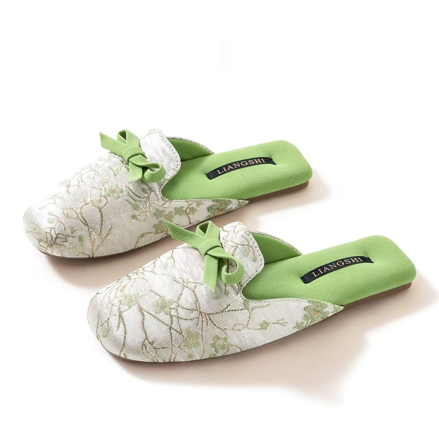 Zapatillas de casa Baotou con  - Ethnic Fabric reseña y precio