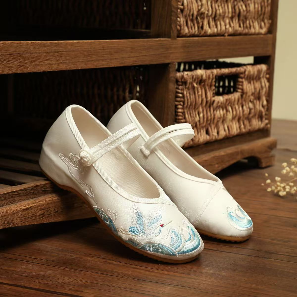Zapatos de suela plana para mu - Ethnic Fabric reseña y precio