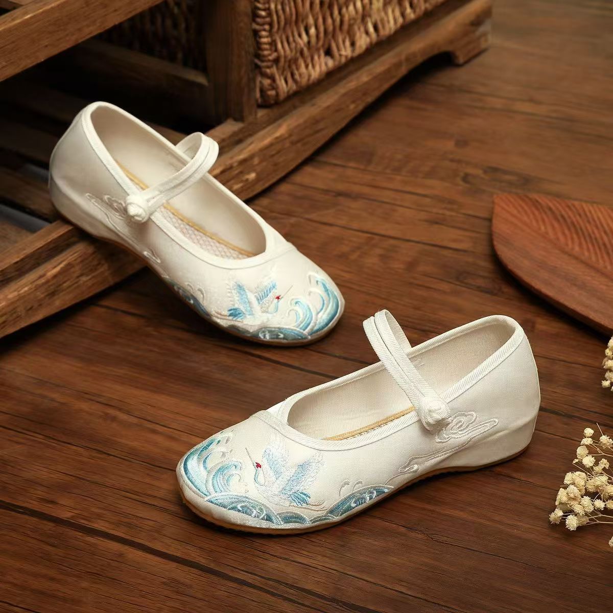 Zapatos de suela plana para mu - Ethnic Fabric reseña y precio